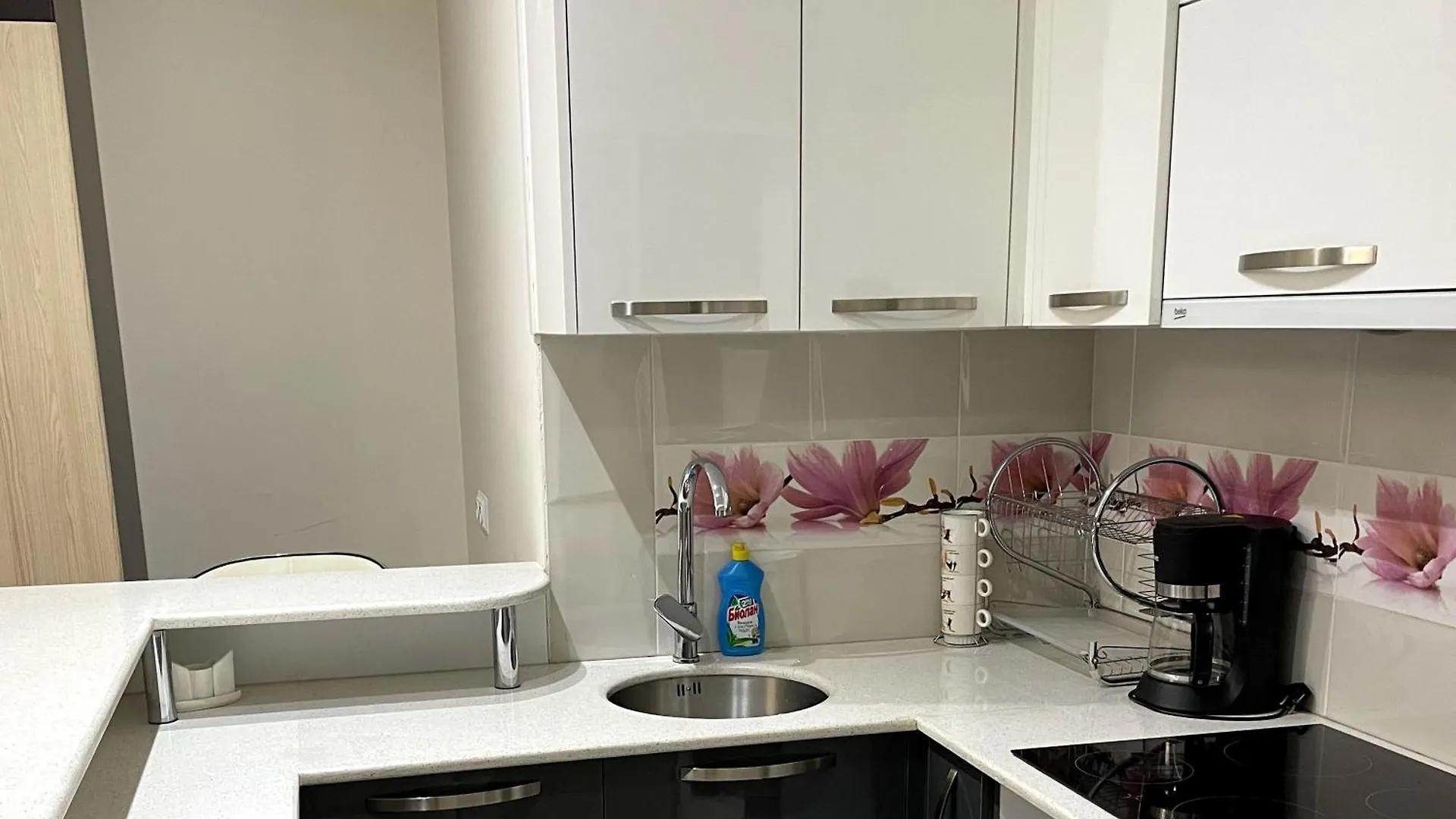 Angel Apartment In Porta Batumi